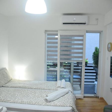 Dekart 2 Apartment Ni 외부 사진