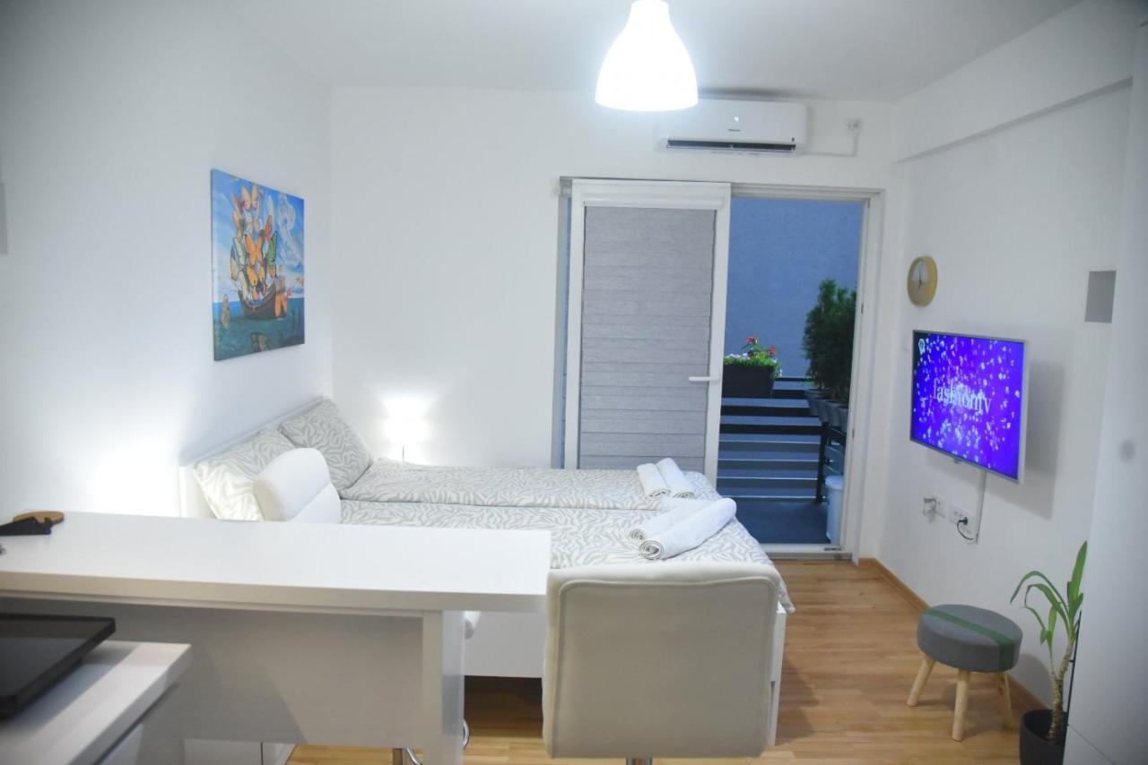 Dekart 2 Apartment Ni 외부 사진