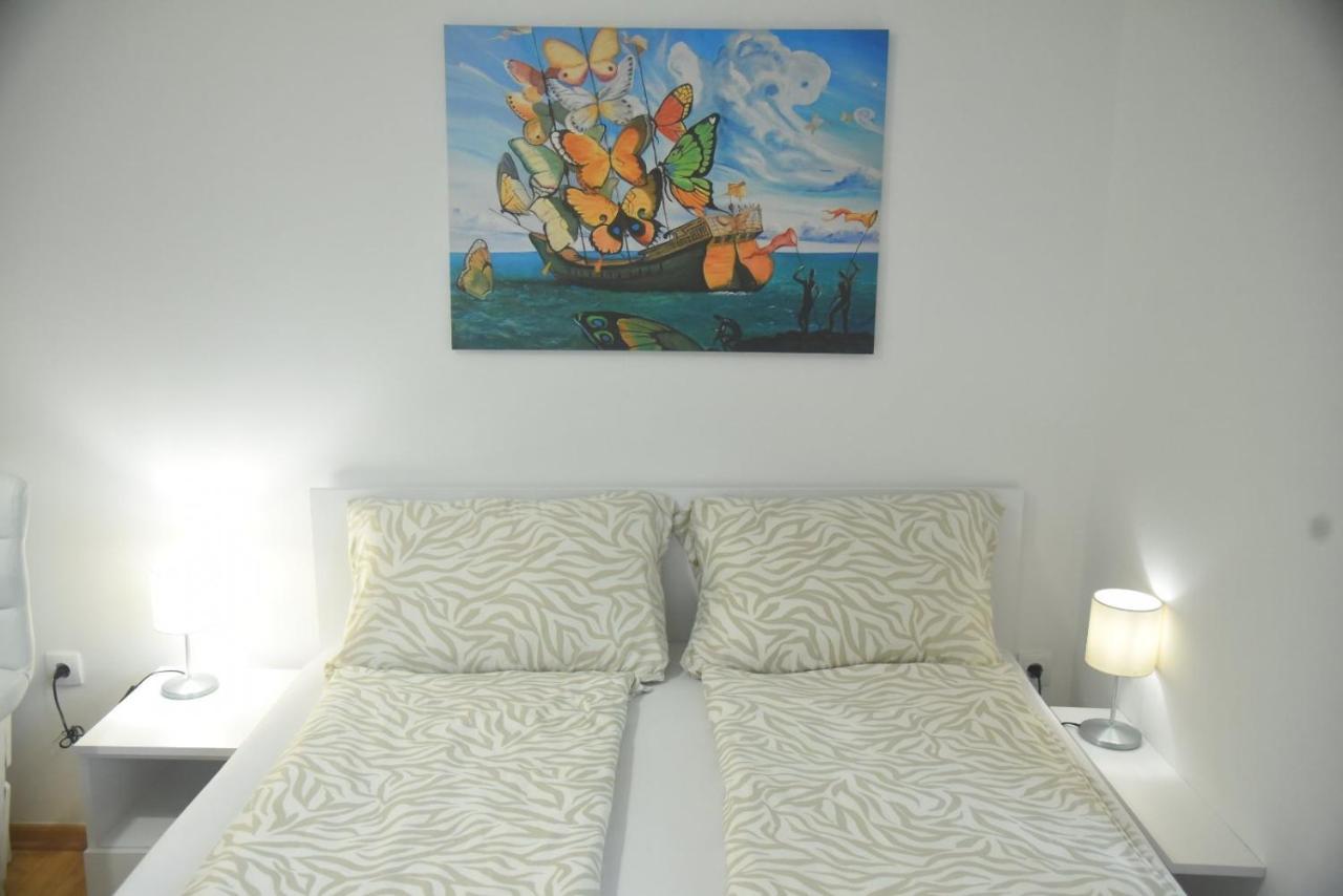 Dekart 2 Apartment Ni 외부 사진